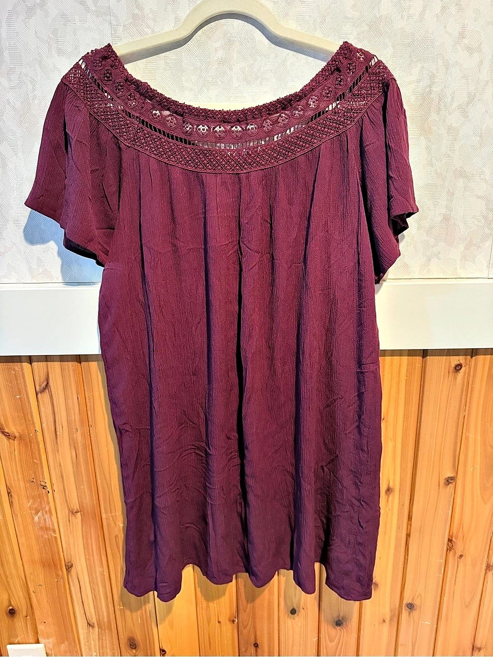 Forever 21 Short Sleeve Tunic in Purple Size M